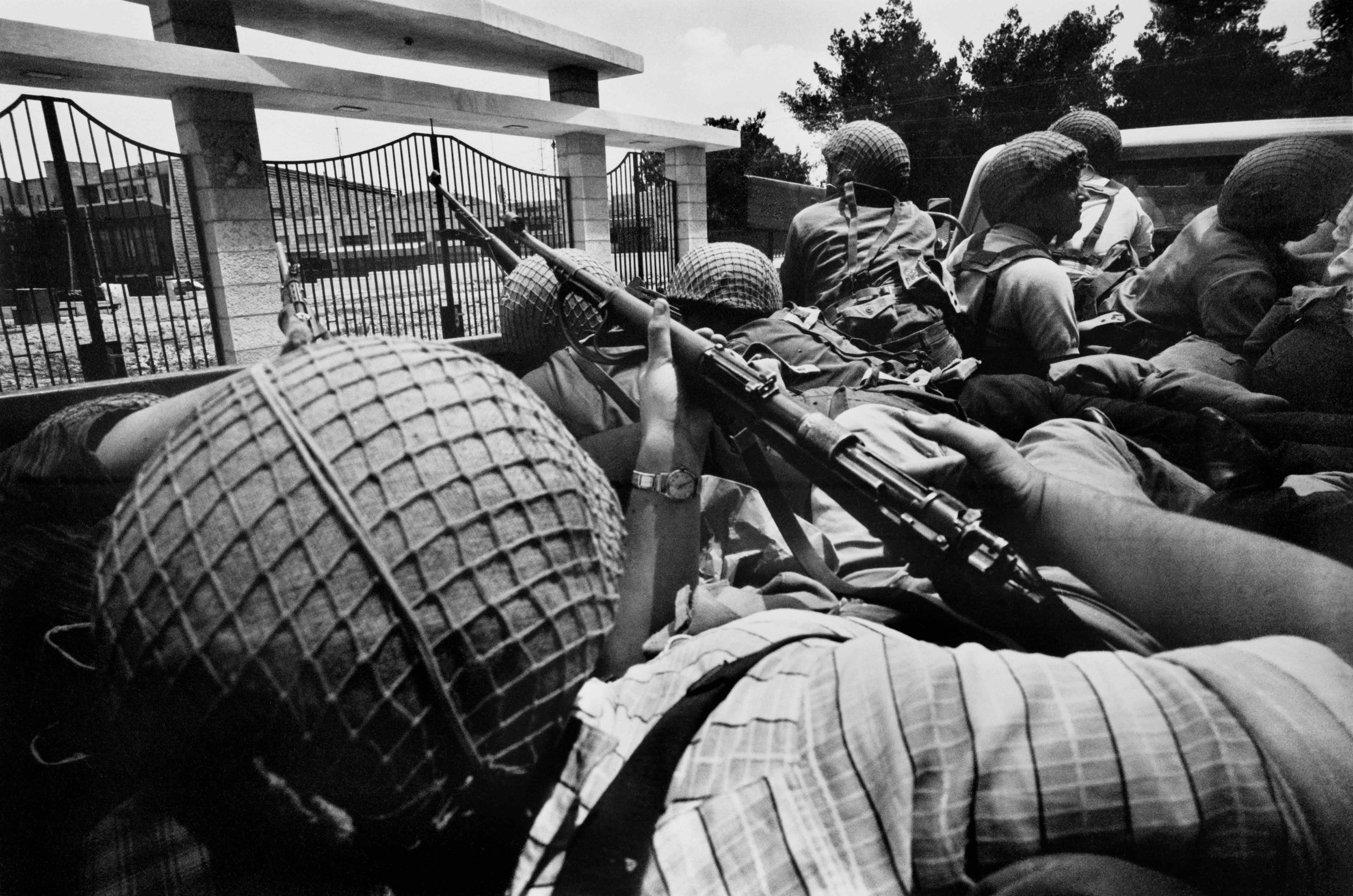 Israel in 1967 – Visuals
Micha Bar-Am, Israel Museum, Jerusalem Soldiers in Salah a-Din street, Jerusalem, The Six-Day War, June 1967